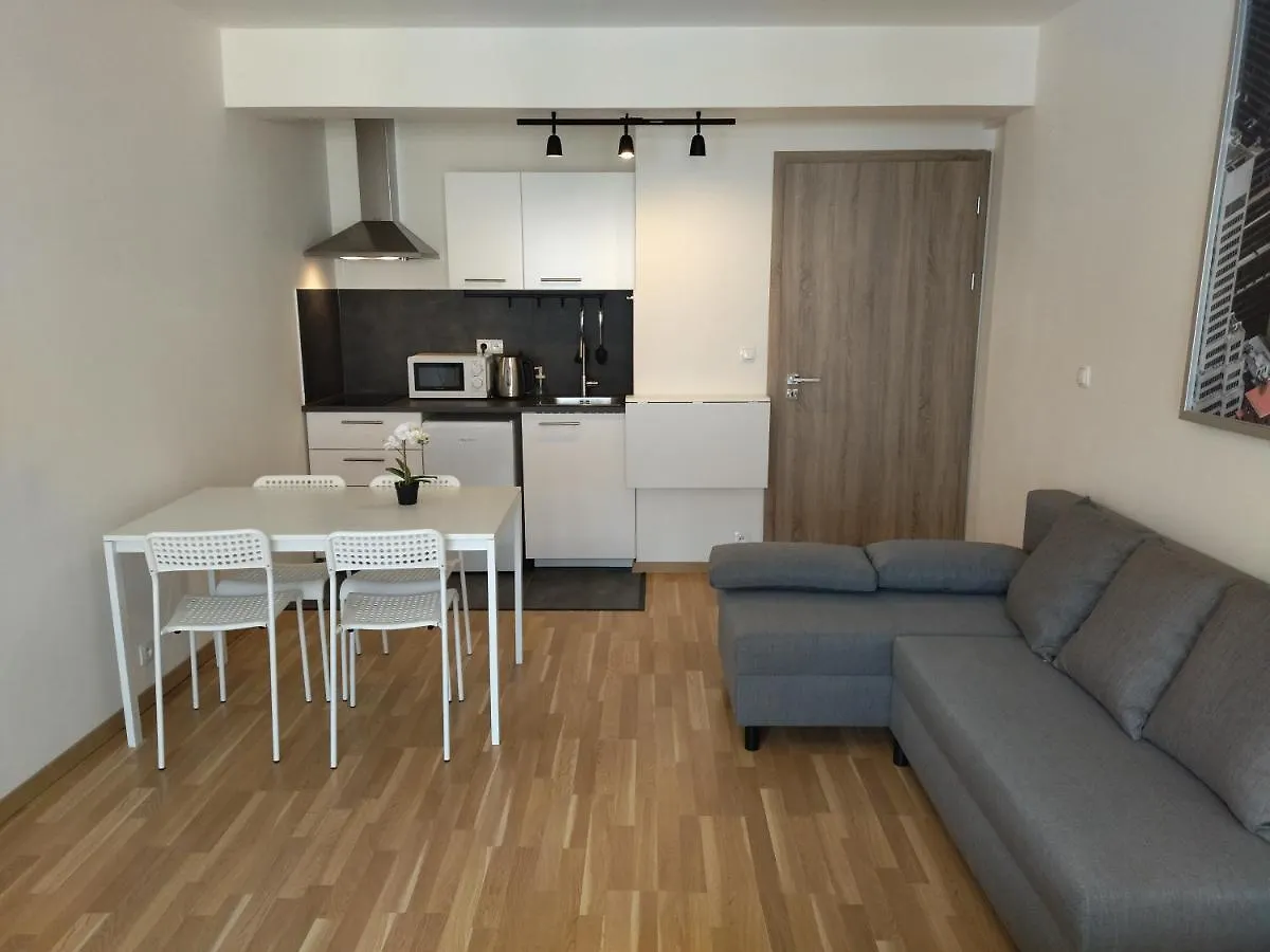 Brand New Studio Apartment # 42 In Brand New Building With Free Parking In The Center Praga Repubblica Ceca